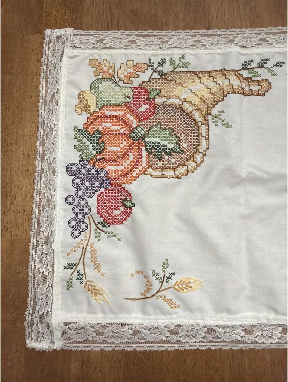 VTG Thanksgiving Table Runner Needlepoint Cornucopia Harvest Fall Decor 16x44”